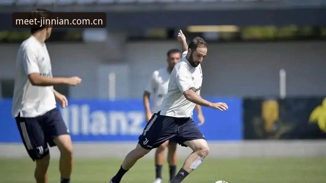 都灵德比观赛实用指南：赛前关键信息与金年会体育体验技巧